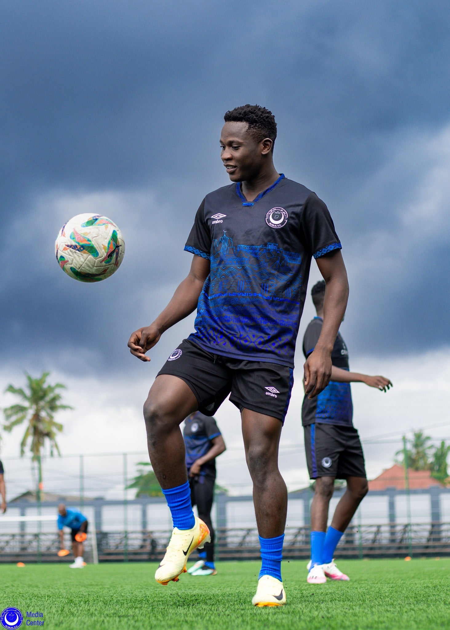 طقم نادي الهلال للجمهور - موسم 2025 - أسود (رجال)